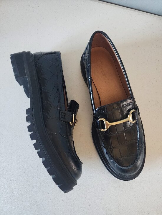 Madewell Loafer "EUC" - Picture 10 of 14